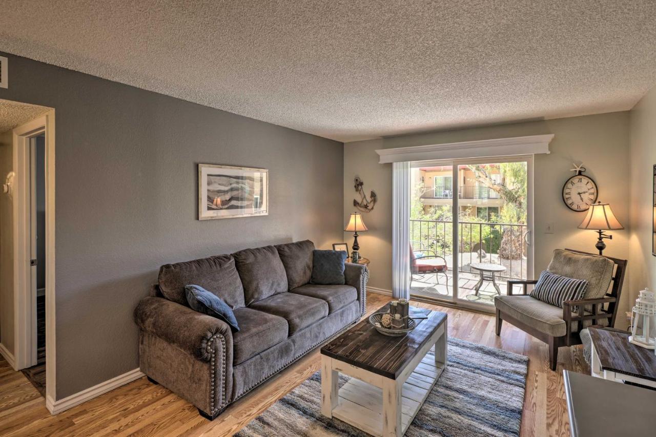 Lake Havasu Condo Walk To Lake, Dining And Shops! レイク・ハヴァス・シティ エクステリア 写真