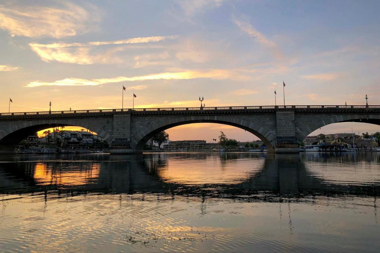 Lake Havasu Condo Walk To Lake, Dining And Shops! レイク・ハヴァス・シティ エクステリア 写真